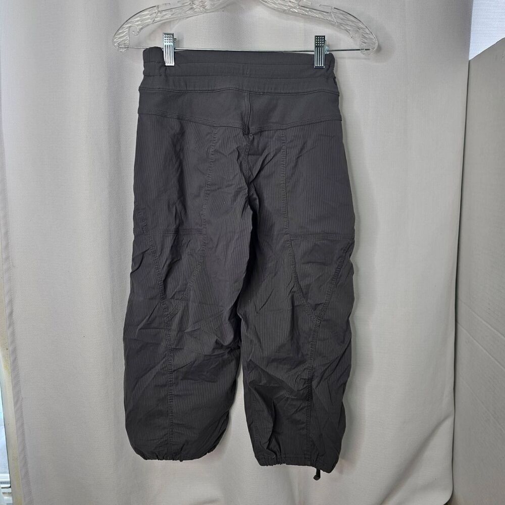 Lululemon Studio Crop Soot Light Charcoal Gray Drawstring Waist Pants Sz 4 - Picture 9 of 15